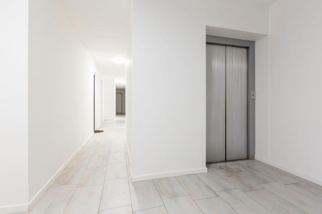 Apartamento Noto 10 Milán Exterior foto